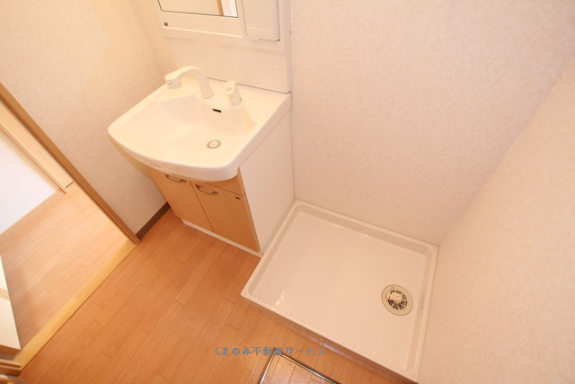 洗面所 ピュアコート 202号室 平成26年3月26日 写真32