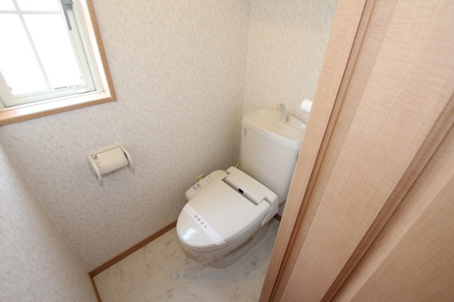 トイレ サンパティークロジュマンD棟 103号室 2017/05/26 写真7