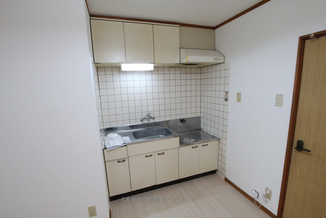 キッチン CAN4 102号室 2023/10/15撮影 写真3