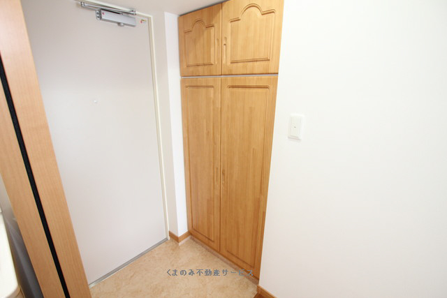 玄関 エコノ7 601号室 2013/5/3撮影 写真10