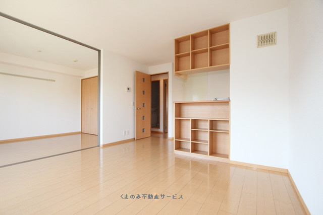 リビング トマトヒルズA棟 201号室 2025年4月11日 写真3