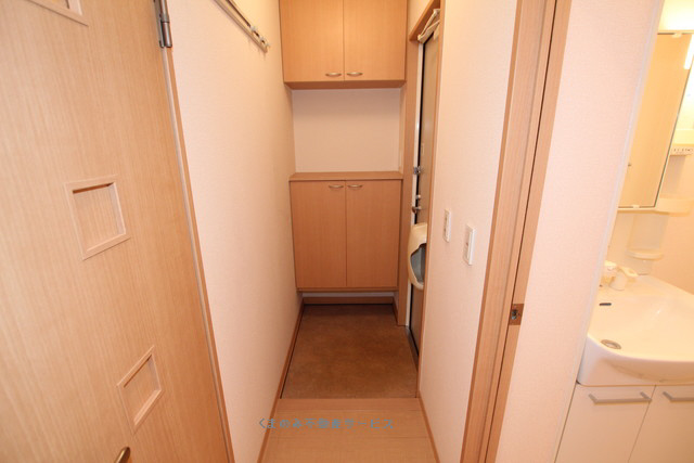 玄関 トマトヒルズB棟 101号室 2021/9/27 写真9