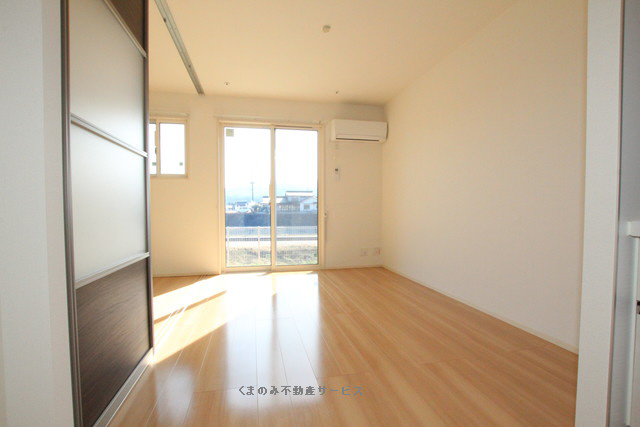 リビング カタルパトモダ 105号室 2022/2/18撮影 写真2