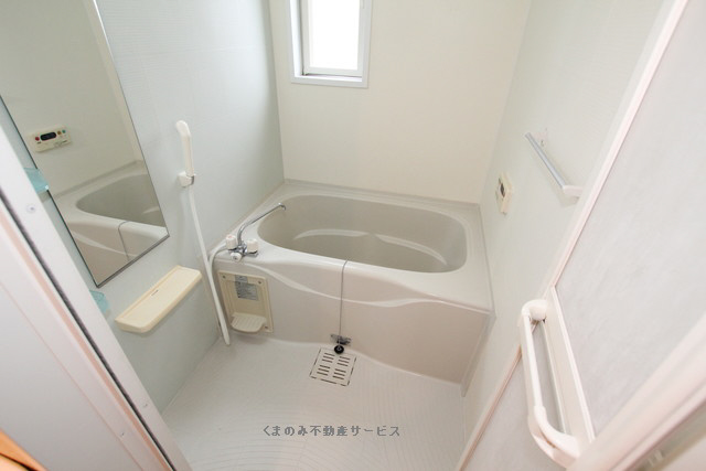 バス ソレアードヒルズE棟 203号室 2019年3月14日 写真4