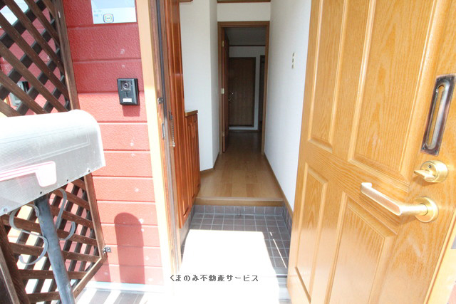 玄関 ニュークレストールソフィアB棟 102号室 2023/4/10撮影 写真15