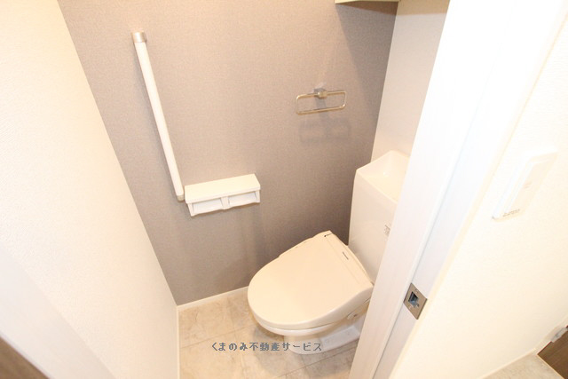 トイレ ペニーレイン 204号室 2023/7/23 写真7